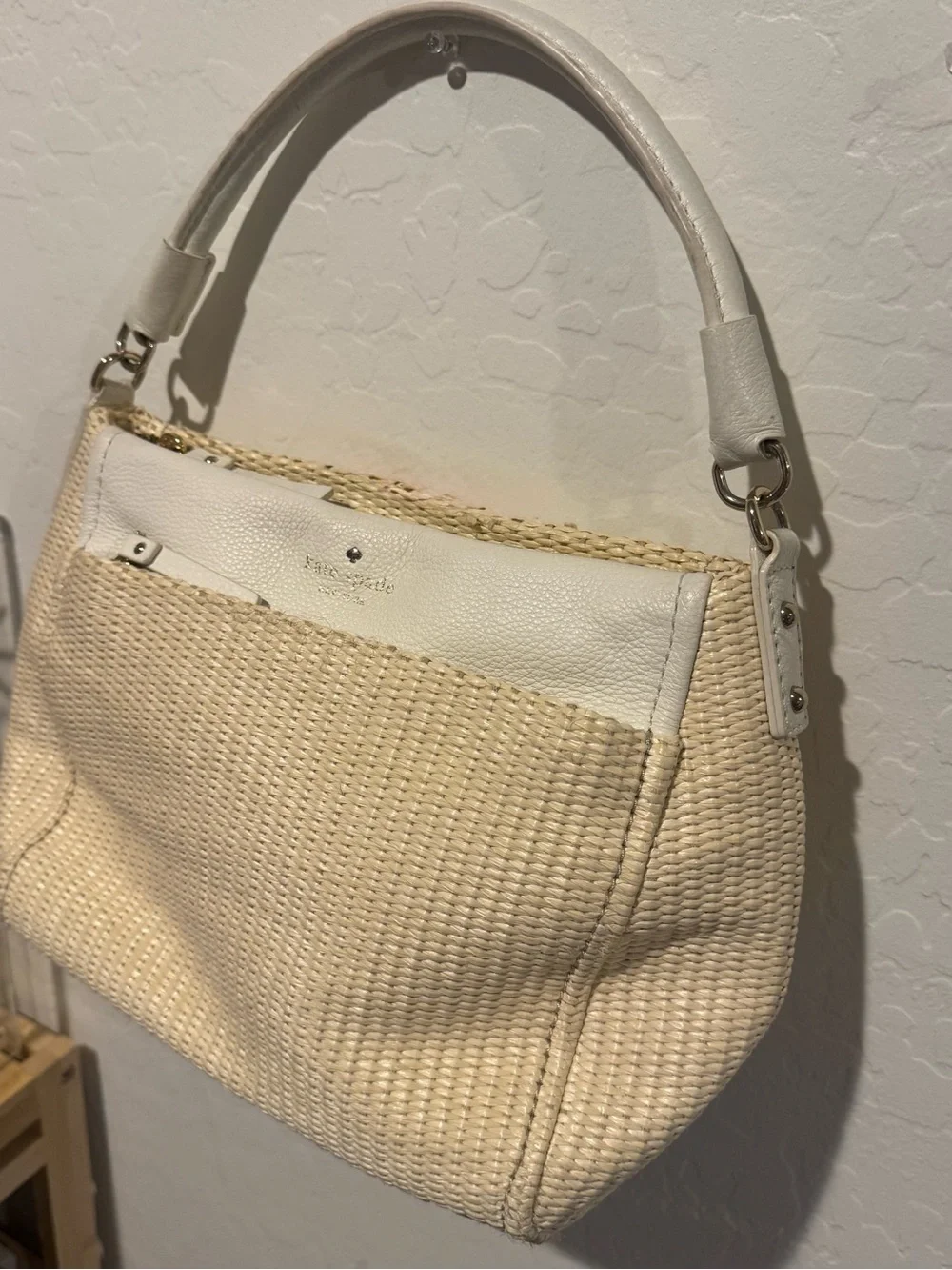 Kate Spade Cream Cobble Hill Straw and White Leather Handbag - Great condition!